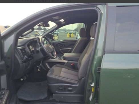 Used 2024 Nissan Titan SV w/ SV Bronze Edition Package image 11