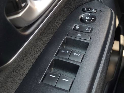 Used 2019 Honda CR-V EX image 22