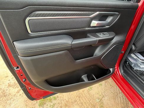 New 2026 RAM 1500 Big Horn AWD/4WD image 18