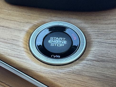 Certified 2021 Jeep Grand Cherokee L Summit image 29