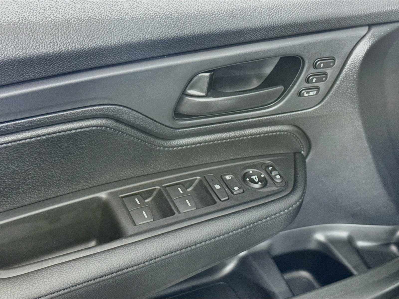 Used 2026 Honda Odyssey EX-L image 20