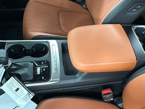 New 2026 Kia Carnival EX FWD image 34