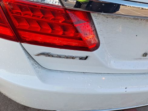 Used 2013 Honda Accord EX-L image 13