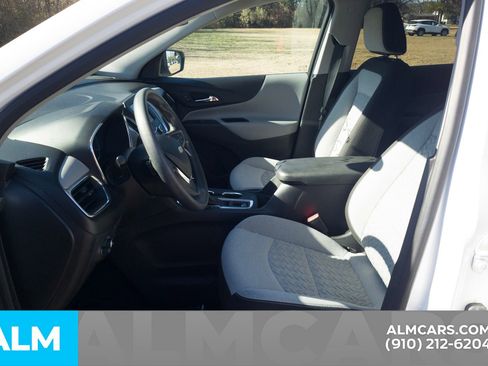 Used 2022 Chevrolet Equinox LT image 7