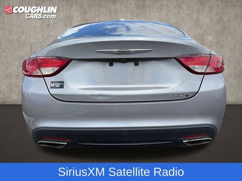 Used 2016 Chrysler 200 S w/ Comfort Group FWD image 7