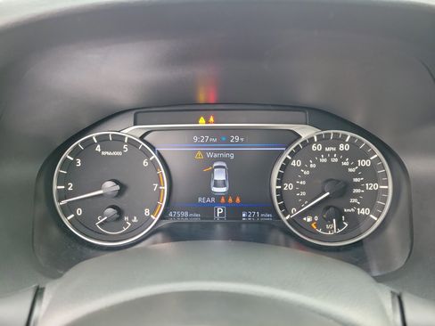 Used 2024 Nissan Altima 2.5 SV image 6