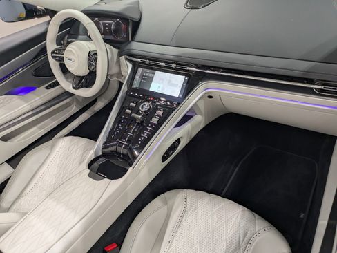 New 2026 Aston Martin DB12 Convertible image 21