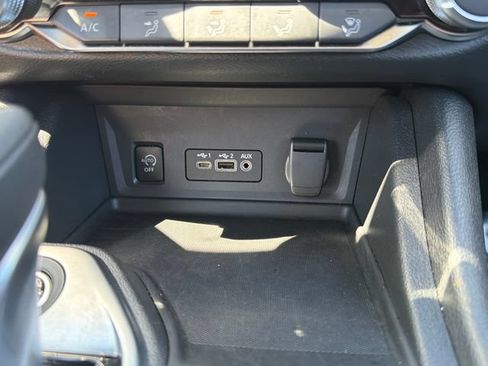 Used 2025 Nissan Sentra SV FWD image 42