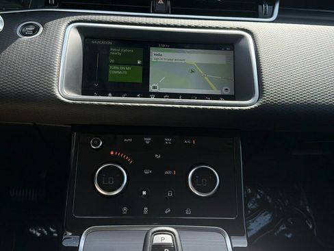 Used 2020 Land Rover Range Rover Evoque S AWD/4WD image 17