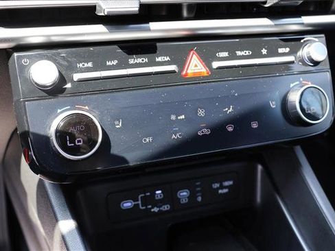 Certified 2025 Hyundai Santa Cruz XRT AWD/4WD image 20