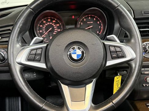 Used 2012 BMW Z4 sDrive28i image 14