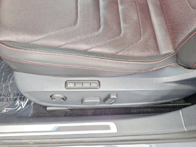 Used 2023 Volkswagen Jetta GLI Autobahn FWD image 18