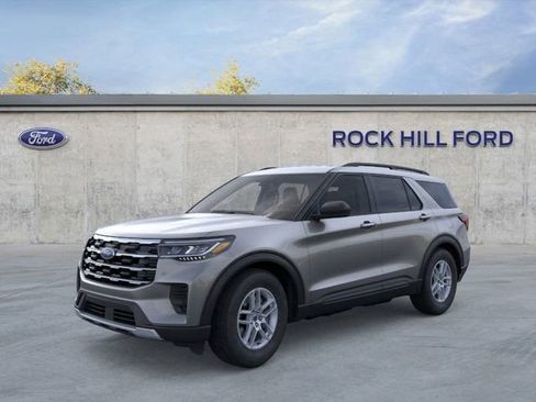 New 2026 Ford Explorer Active image 2