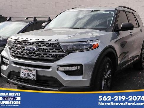 Certified 2021 Ford Explorer XLT w/ Equipment Group 202A RWD image 1