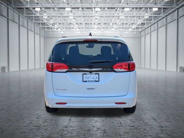 Used 2023 Chrysler Voyager LX FWD image 45