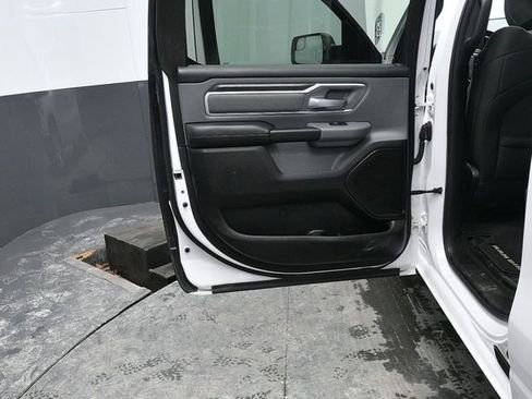 Used 2021 RAM 1500 Big Horn image 14