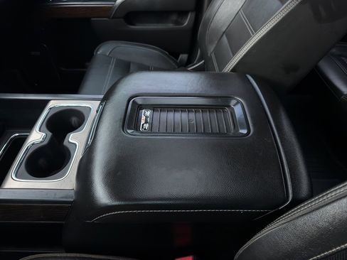 Used 2019 GMC Sierra 3500 Denali w/ Duramax Plus Package AWD/4WD image 16