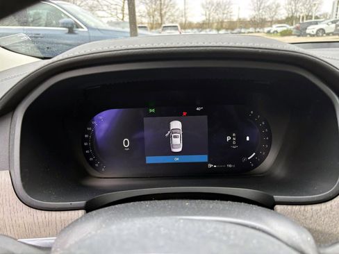 Used 2023 Volvo S90 B6 Ultimate w/ Lounge Package image 14