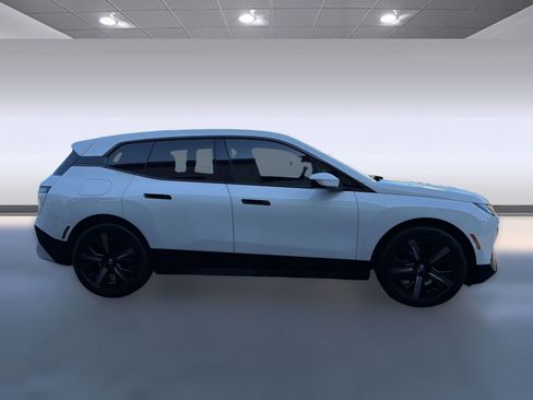 Certified 2024 BMW iX xDrive50 w/ Sport Package AWD/4WD image 8