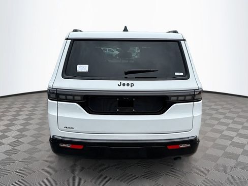 New 2026 Jeep Grand Wagoneer Limited AWD/4WD image 6