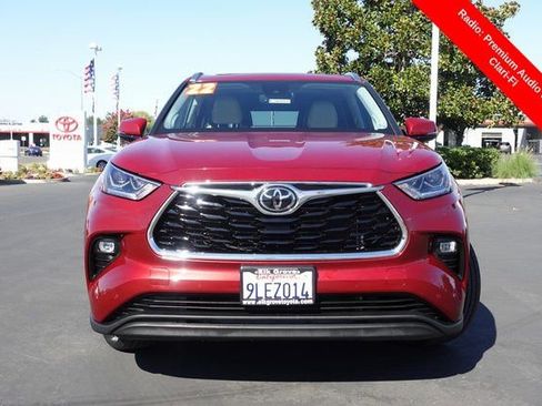 Used 2022 Toyota Highlander Limited image 6