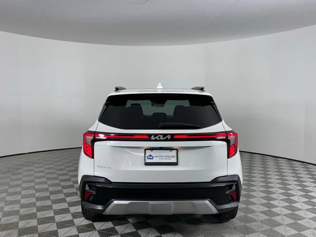 Used 2025 Kia Seltos S FWD image 6