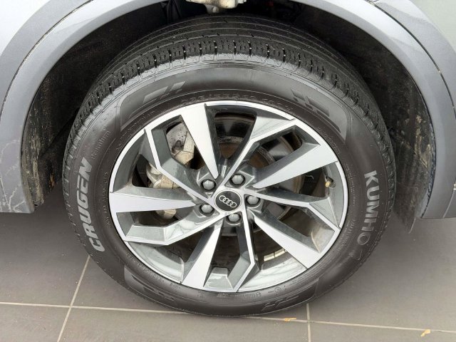Used 2023 Audi Q5 2.0T Premium Plus AWD/4WD image 7