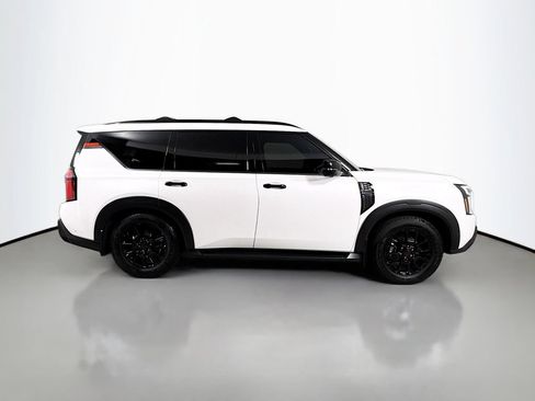 Used 2026 Nissan Armada PRO-4X w/ Captain's Chari Seat Package AWD/4WD image 4