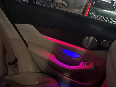 Used 2020 Mercedes-Benz GLC 300 4MATIC image 45