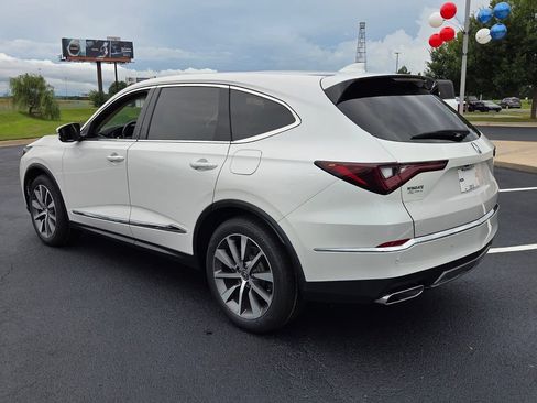 Used 2025 Acura MDX FWD w/ Technology Package image 9