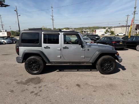Used 2015 Jeep Wrangler Unlimited Sport AWD/4WD image 5