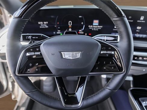 Certified 2024 Cadillac Lyriq Sport image 11