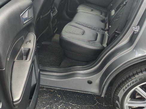 Used 2024 Ford Edge Titanium w/ Equipment Group 301A AWD/4WD image 21