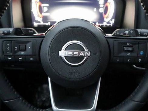 Certified 2023 Nissan Rogue Platinum w/ Platinum Premium Package image 28