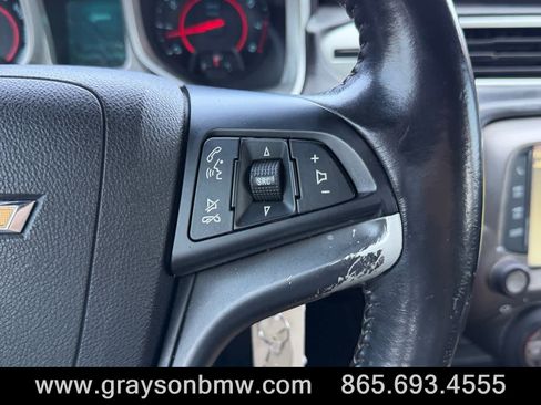 Used 2015 Chevrolet Camaro LT RWD image 20