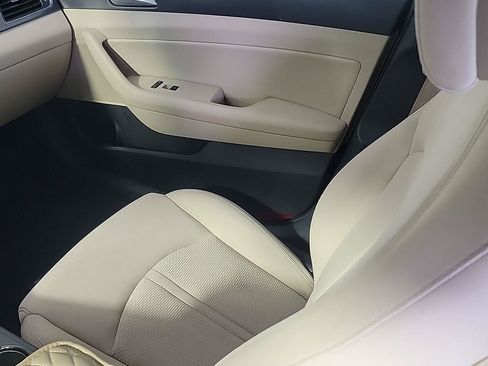 Used 2017 Hyundai Sonata Sport FWD image 21