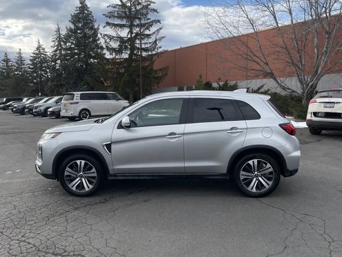 Used 2024 Mitsubishi Outlander Sport SE image 5