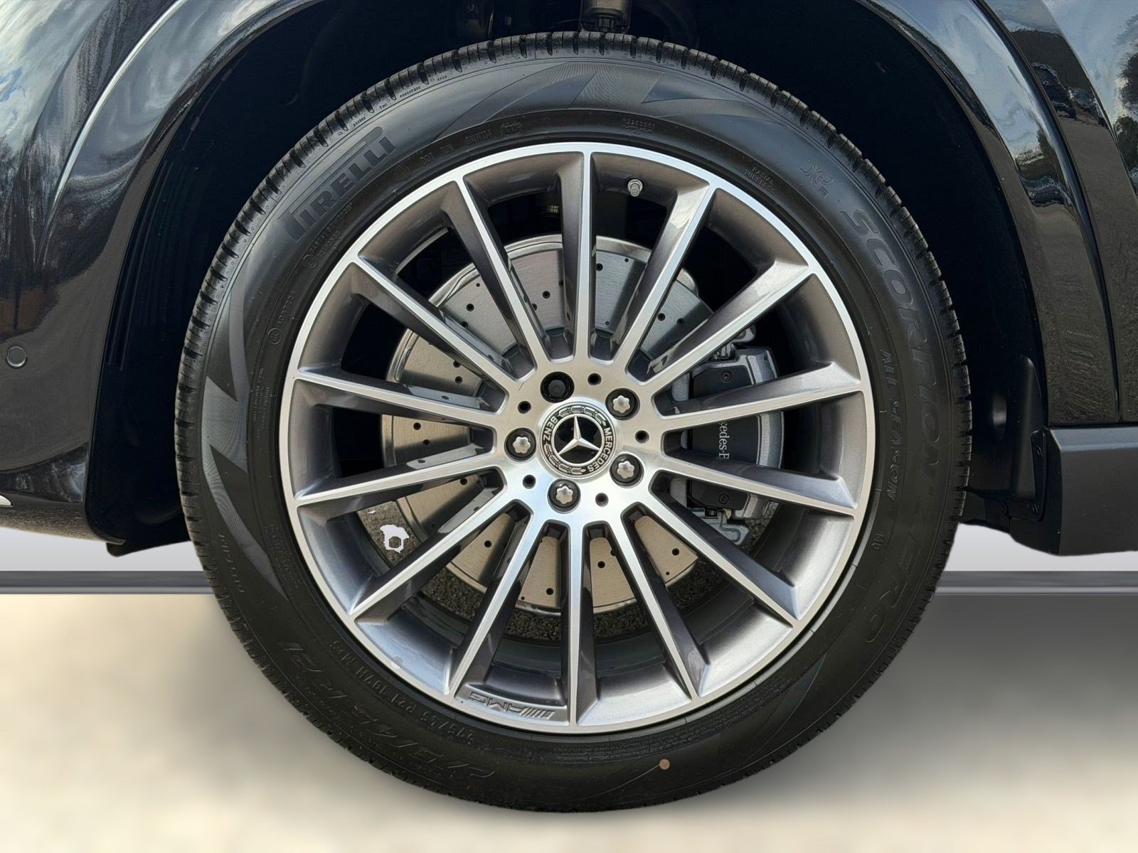 New 2026 Mercedes-Benz GLE 450 4MATIC image 11