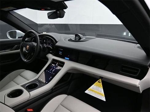 New 2025 Porsche Taycan image 25
