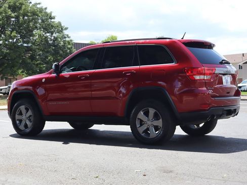 Used 2013 Jeep Grand Cherokee Trailhawk AWD/4WD image 7