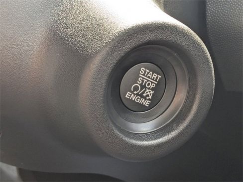 New 2025 RAM ProMaster 2500 w/ Convenience Group image 27