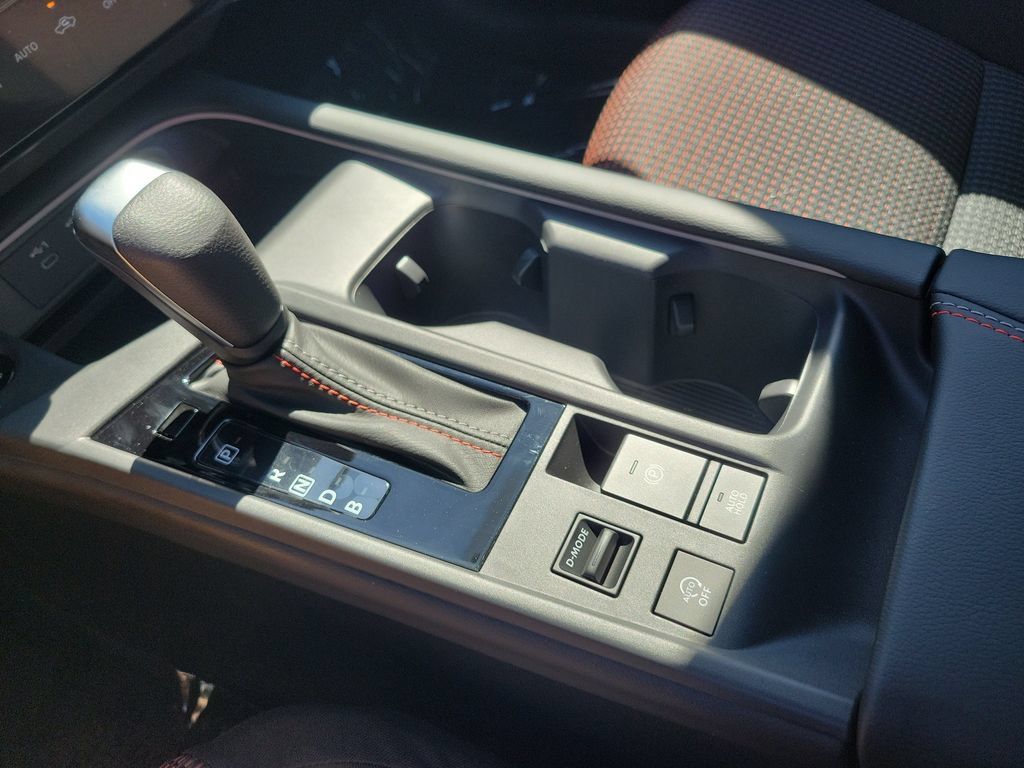 New 2026 Nissan Sentra SR FWD image 10