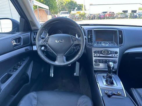 Used 2011 INFINITI G37 x Sedan w/ Premium Pkg AWD/4WD image 15