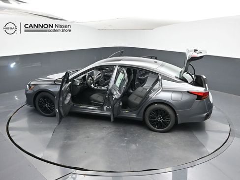 New 2025 Nissan Altima 2.5 SV w/ SV Special Edition Package FWD image 26
