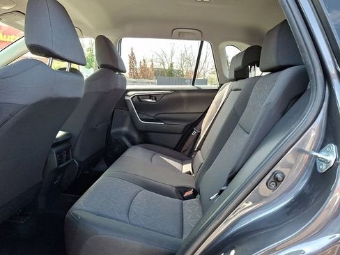 Used 2020 Toyota RAV4 XLE w/ All Weather Liner Package image 10