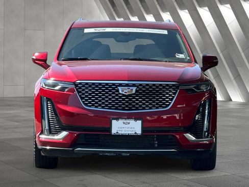 Certified 2024 Cadillac XT6 Premium Luxury image 9