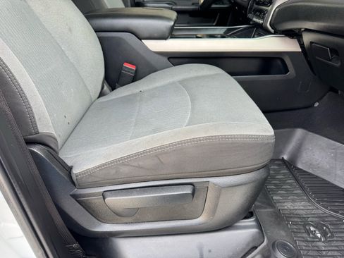 Used 2020 RAM 3500 Big Horn image 22