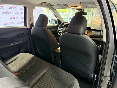 Used 2021 Nissan Kicks S FWD image 50