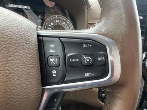 Used 2022 RAM 1500 Limited AWD/4WD image 15