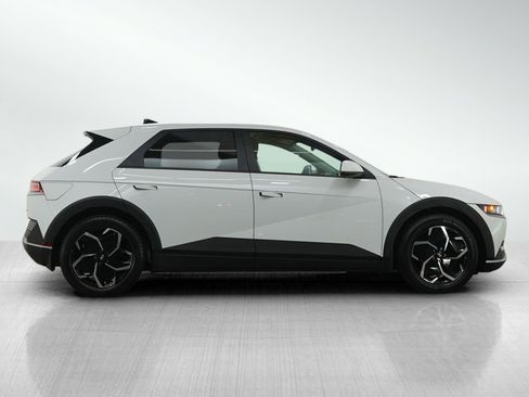 Used 2023 Hyundai Ioniq 5 SEL image 6